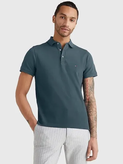 Camiseta Tommy Hilfiger Slim Fit para caballero color gris oscuro