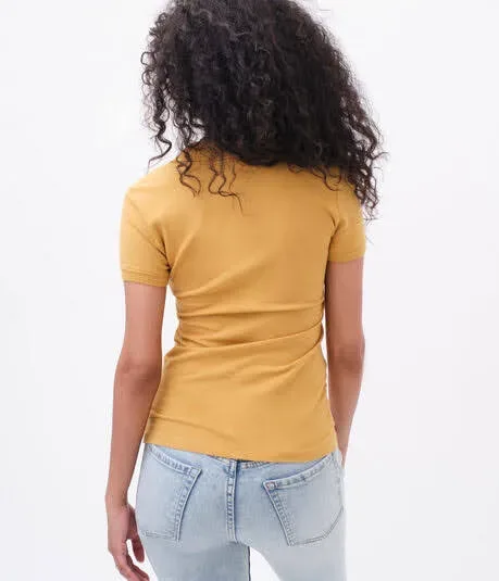 Camiseta Aeropostale para dama color mostaza