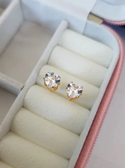 Aretes para dama de fantasía con diseño de diamante en forma de corazón