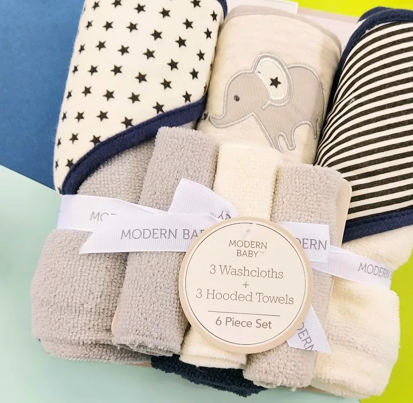 Conjunto de 3 paños para niña mas 3 pañitos