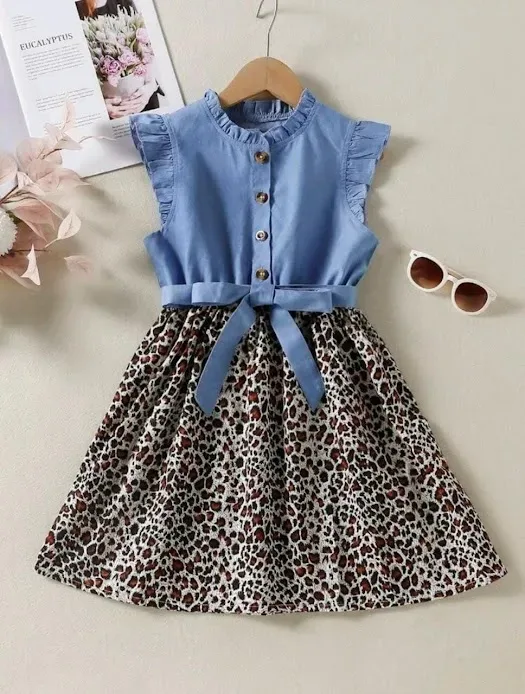Vestido para niña color celeste y diseño animal print