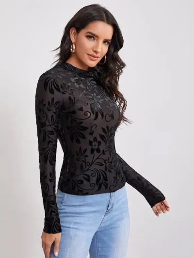Top para dama color negro de malla floral cuello alto