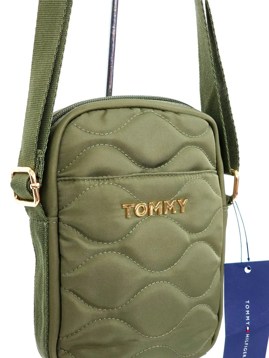 Bolso de hombro Tommy Hilfiger para dama color verde musgo