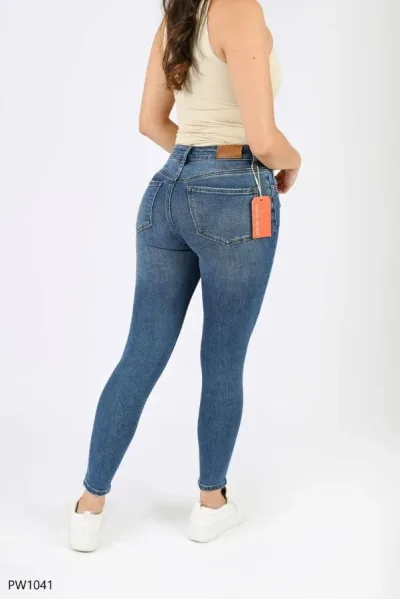 Jeans PSYCHO SIXTEEN para dama high rise, Mom fit PW1042