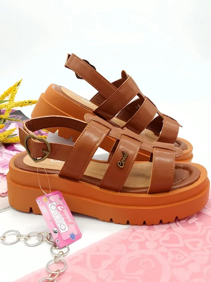 Sandalias Coral para dama Helga Camel Pu
