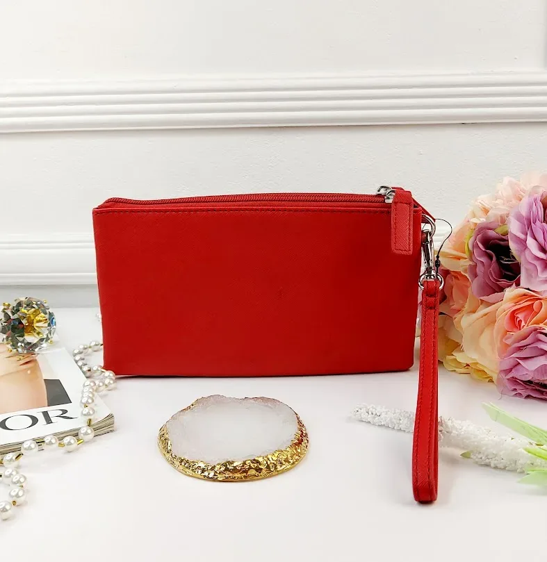 Cartera Tommy Hilfiger para dama color rojo