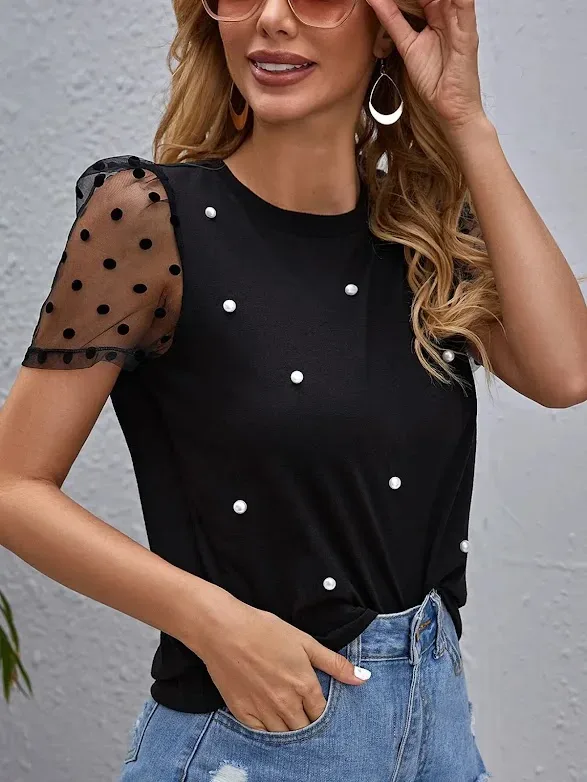 Blusa para dama color negro con perlas de manga farol de malla de lunares