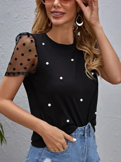 Blusa para dama color negro con perlas de manga farol de malla de lunares