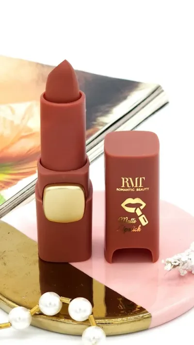 Labial matte en barra  01 hazelnut
