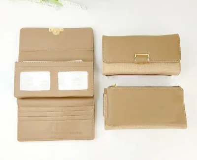 Cartera para dama color beige