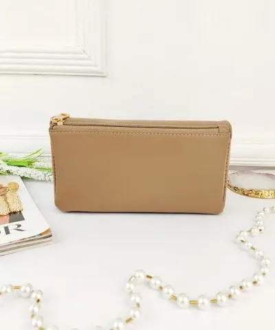 Cartera para dama color beige