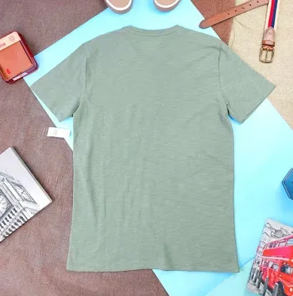 Camiseta GAP para caballero color verde