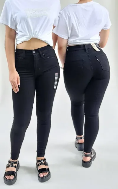 Jeans Levis para dama 720-0022 super skinny