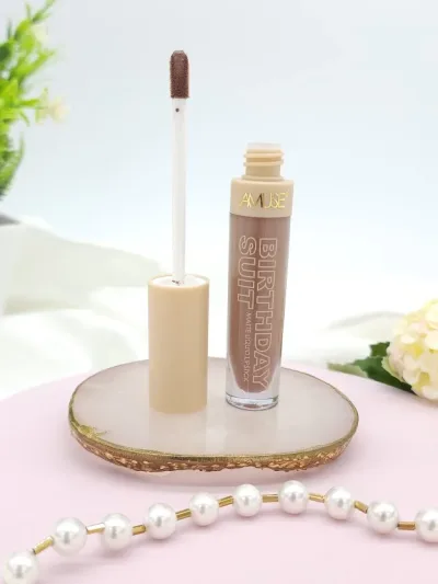Labial AMUSE liquido matte tono Lace