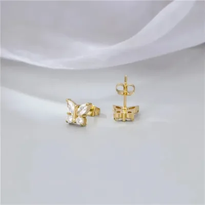 Aretes con diseño de mariposa de acero de titanio