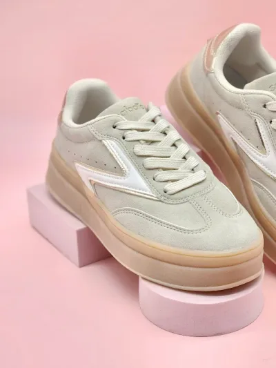Tennis Sabata para dama 1411203A BEIGE/GOLD