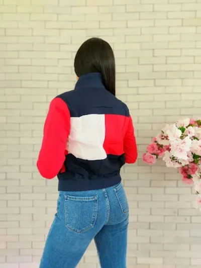 Jacket para dama color rojo, azul y blanco 8070
