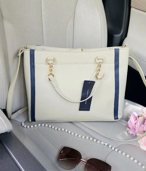 Bolso Tommy Hilfiger para dama color beige