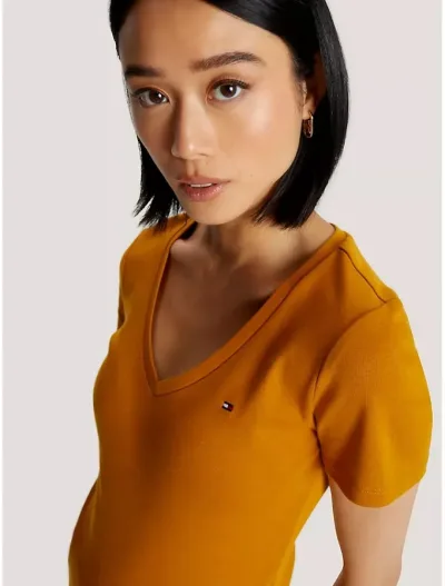 Camiseta Tommy Hilfiger para dama mostaza