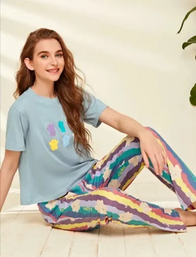 Pijama para dama color celeste con diseños