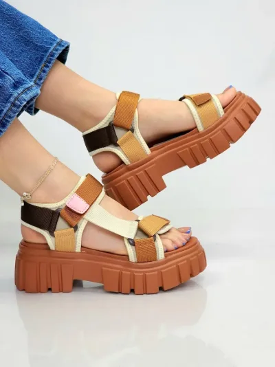 Sandalias Coral Percy 3 Napolitana para dama
