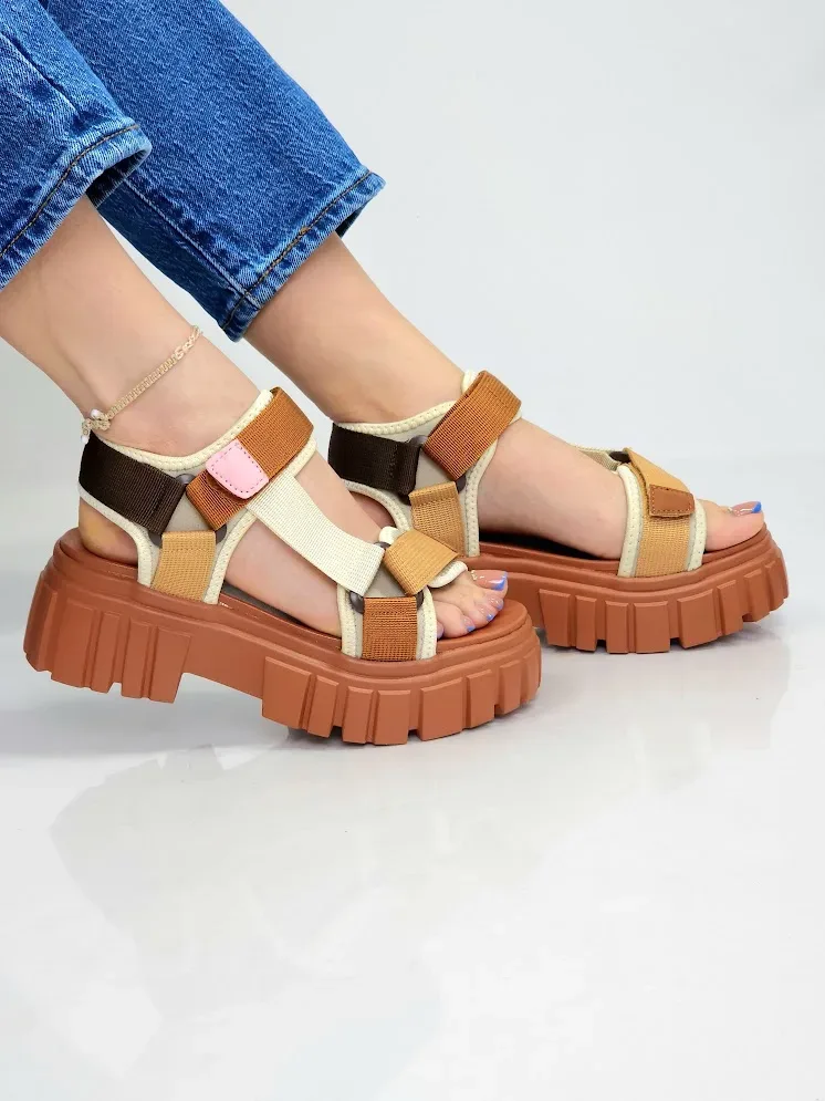 Sandalias Coral Percy 3 Napolitana para dama