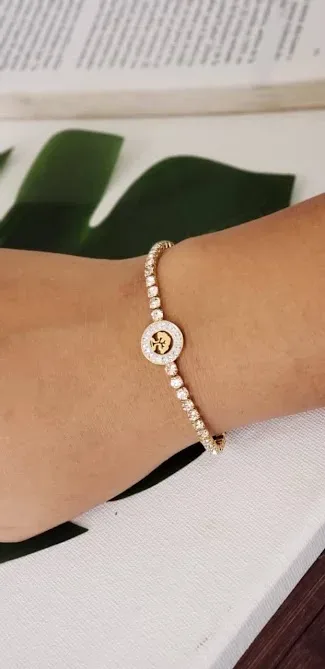 Pulsera de acero inoxidable para dama color dorado