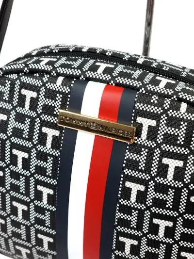 Bolso Tommy Hilfiger para dama color negro
