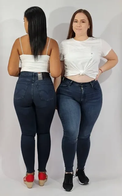 Jeans Levi's 0094 Mile High Super Skinny para dama