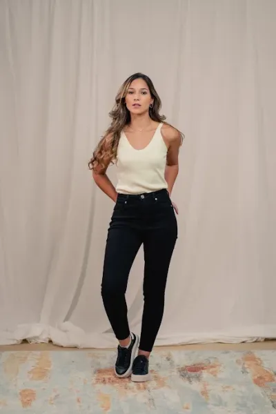 Jeans Estivaneli  para dama color negro  WQ-115091