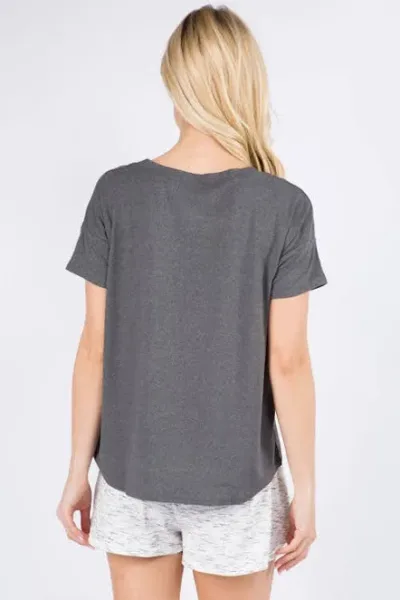 Pijama para dama color gris con blanco
