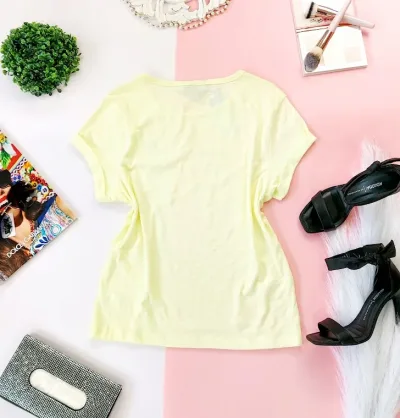 CamisetaTommy Hilfiger para dama color amarillo