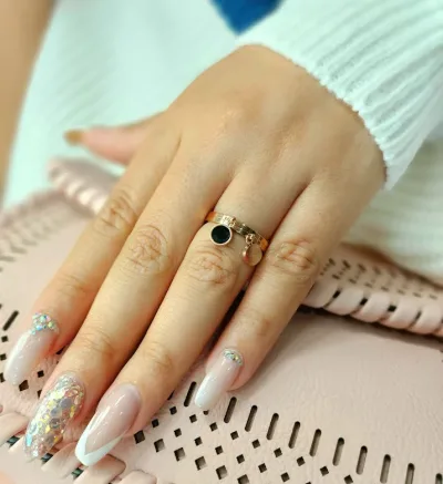 Anillos de acero inoxidable dorados