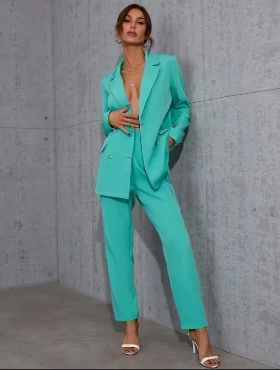 Conjunto para dama color verde blazer y pantalon
