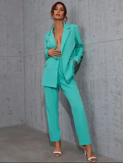 Conjunto para dama color verde blazer y pantalon