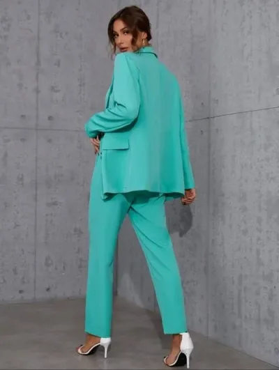 Conjunto para dama color verde blazer y pantalon
