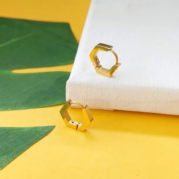 Aretes de acero inoxidable para dama diseño hexágono
