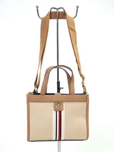 Bolso Tommy Hilfiger para dama color beige