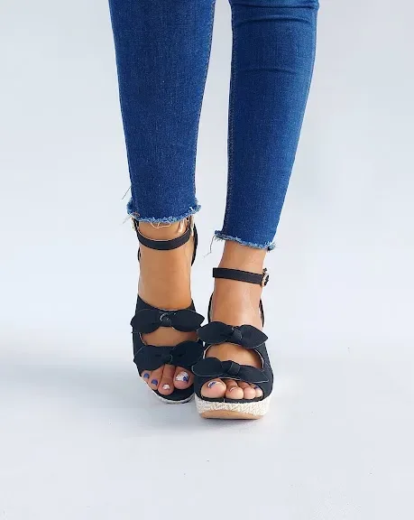 Sandalias para dama color negro SD45414