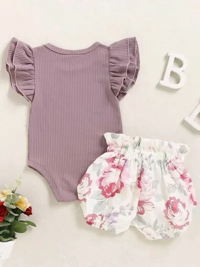 Conjunto para niña color lila y estampado floral