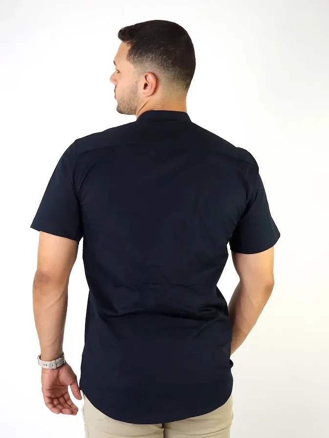 Camisa para caballero color azul oscuro