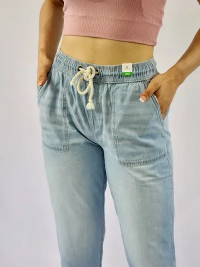 Jogger para dama color celeste