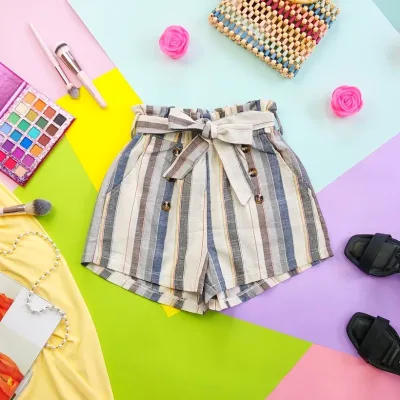 Short para dama diseño a rayas