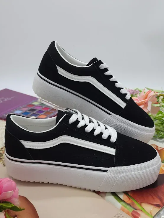 Tenis Coral para dama color negro Atlas black tex