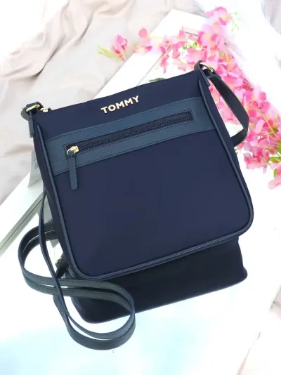 Bolso Tommy Hilfiger para dama color azul