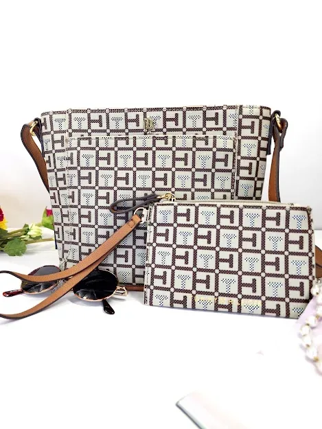 Bolso Tommy Hilfiger para dama color café