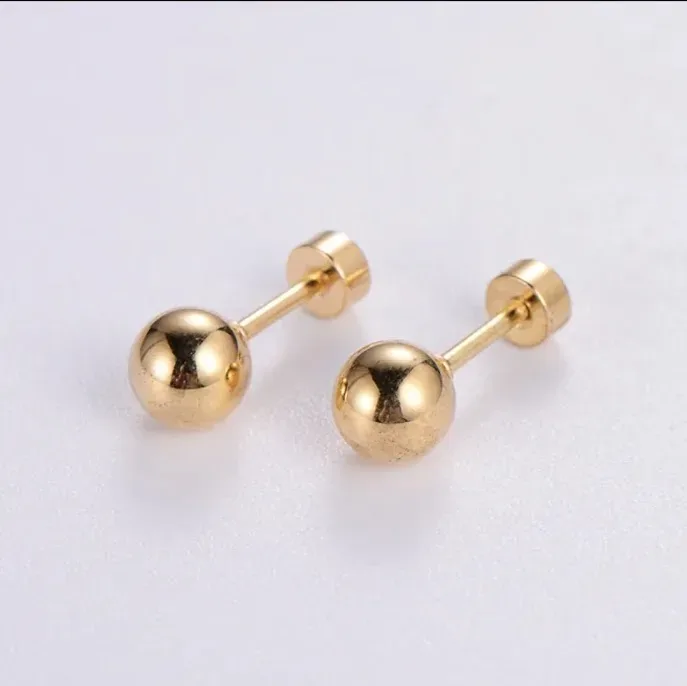 Aretes acero inoxidable para dama  color dorado