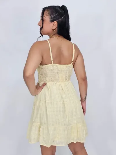 Vestido color amarillo para dama