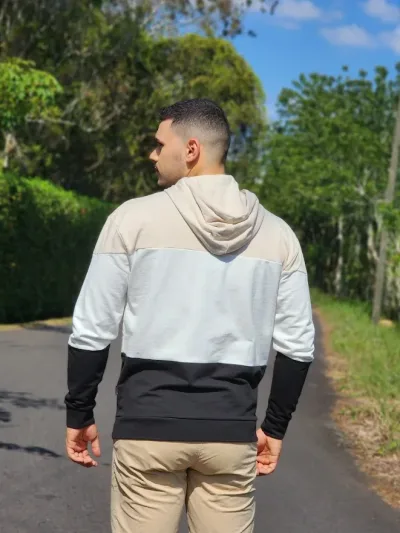 Suéter para caballero ESTIVANELI multicolor