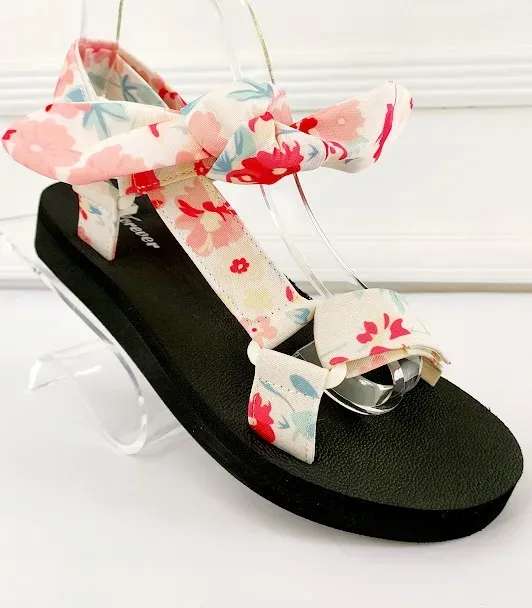 Sandalias para dama diseño floral